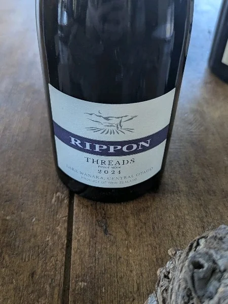 Rippon Threads Pinot Noir