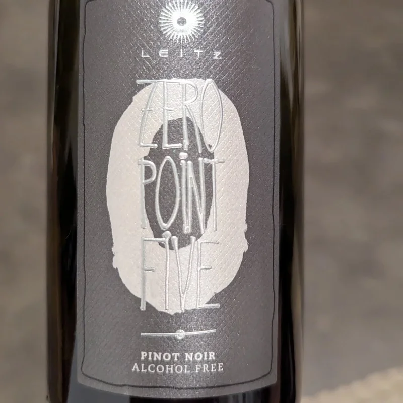 Leitz Motiv Pinot Noir Alcohol Free