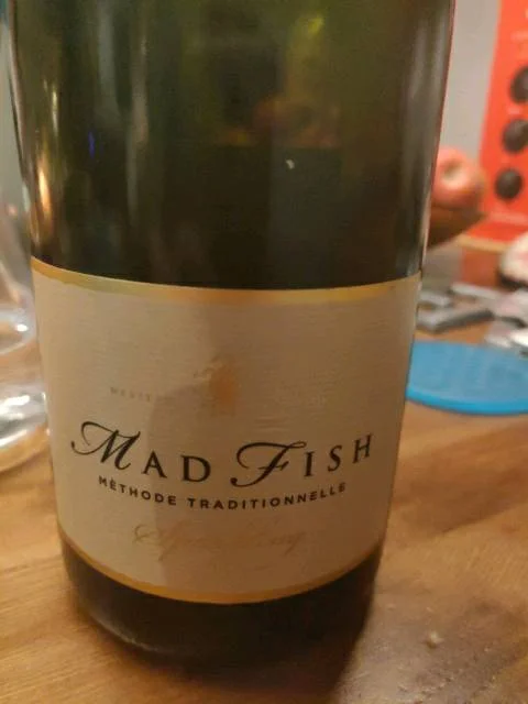 MadFish Veras Cuvée Sparkling White