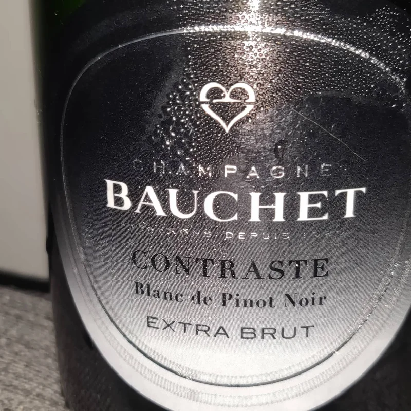 Contraste Blanc de Pinot Noir Extra Brut Champagne