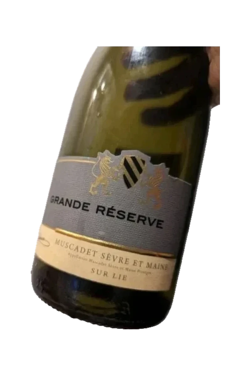 Dominique Salmon Grande Réserve Muscadet de Sèvre et Maine Sur Lie